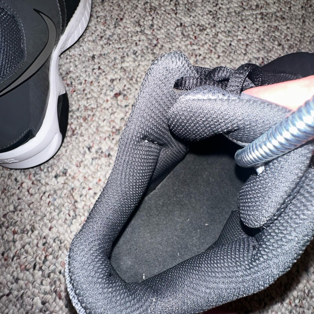 Nike Air Visi Pro 5 Sneakers - Picture 7 of 10